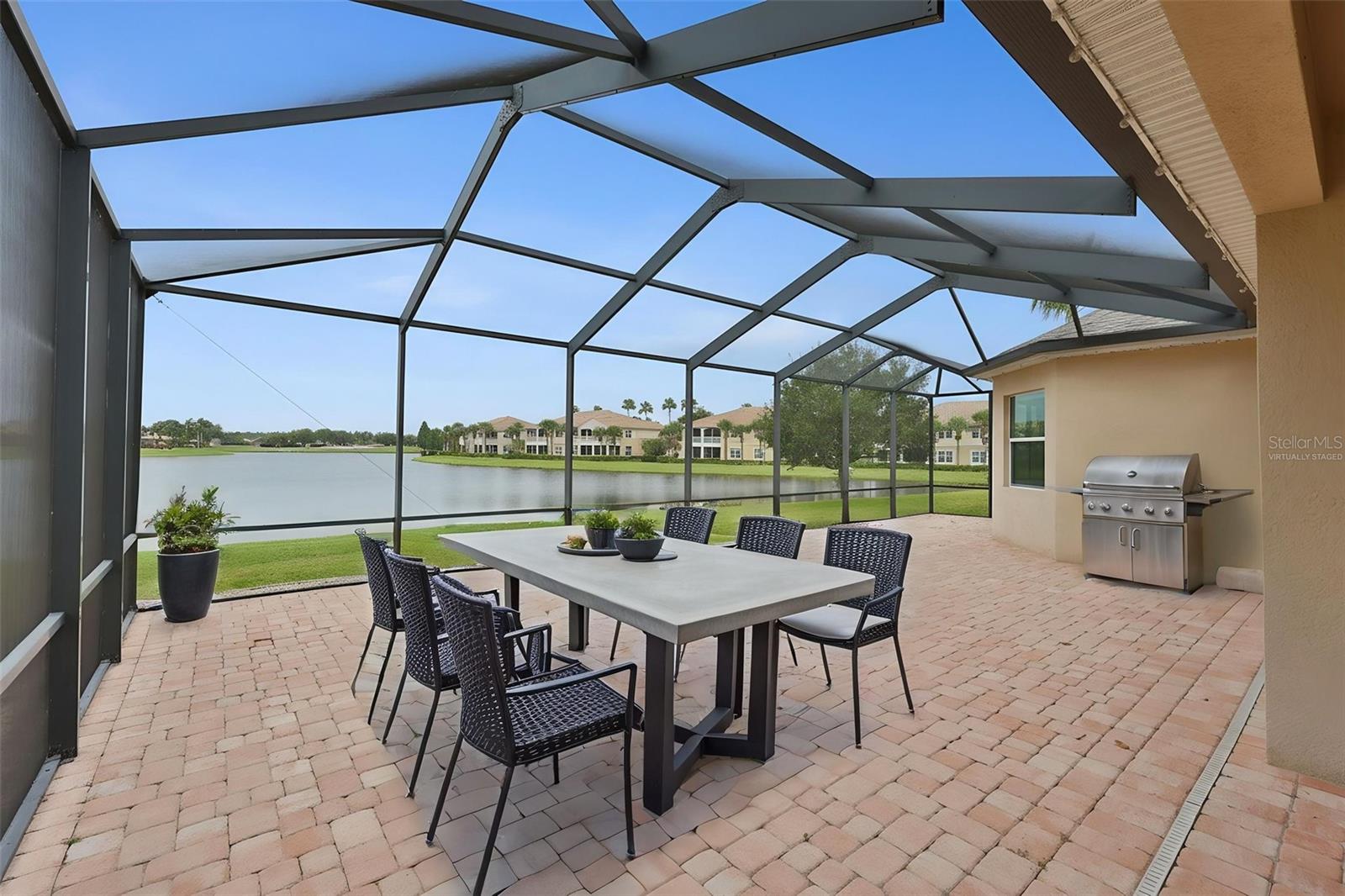 SUN CITY CENTER UNIT 276 - Residential