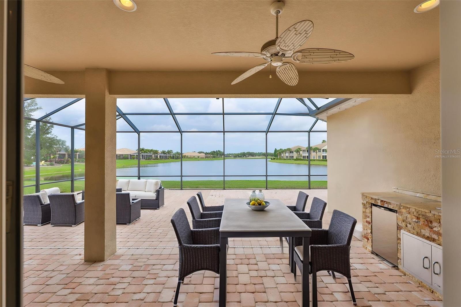 SUN CITY CENTER UNIT 276 - Residential