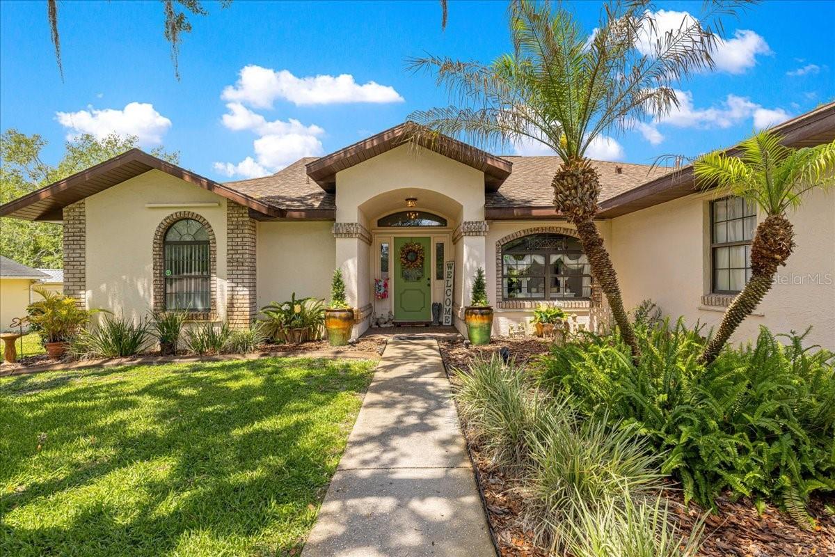SUNRISE LAKE ESTATES - Residential