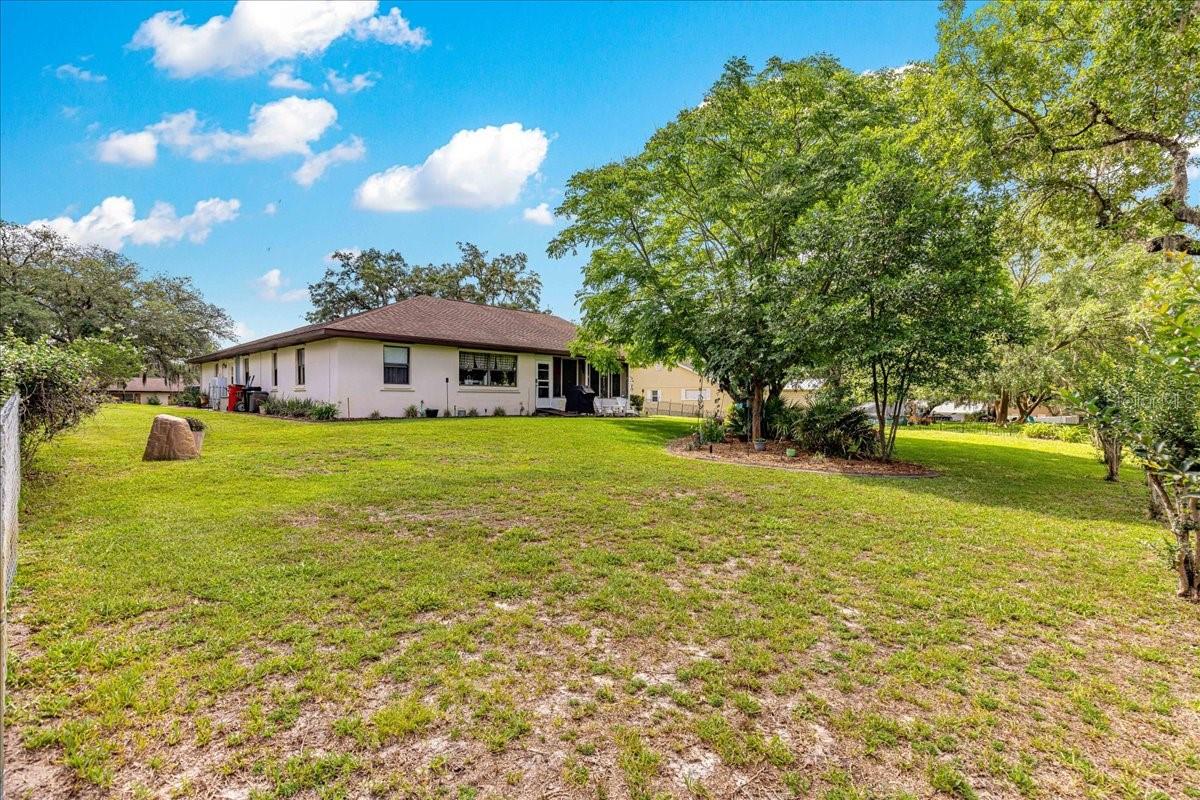 SUNRISE LAKE ESTATES - Residential