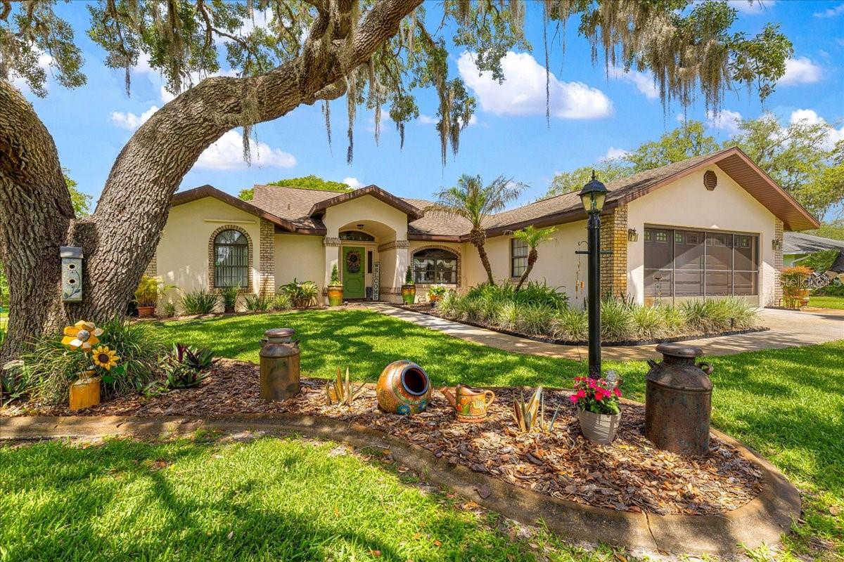 SUNRISE LAKE ESTATES - Residential