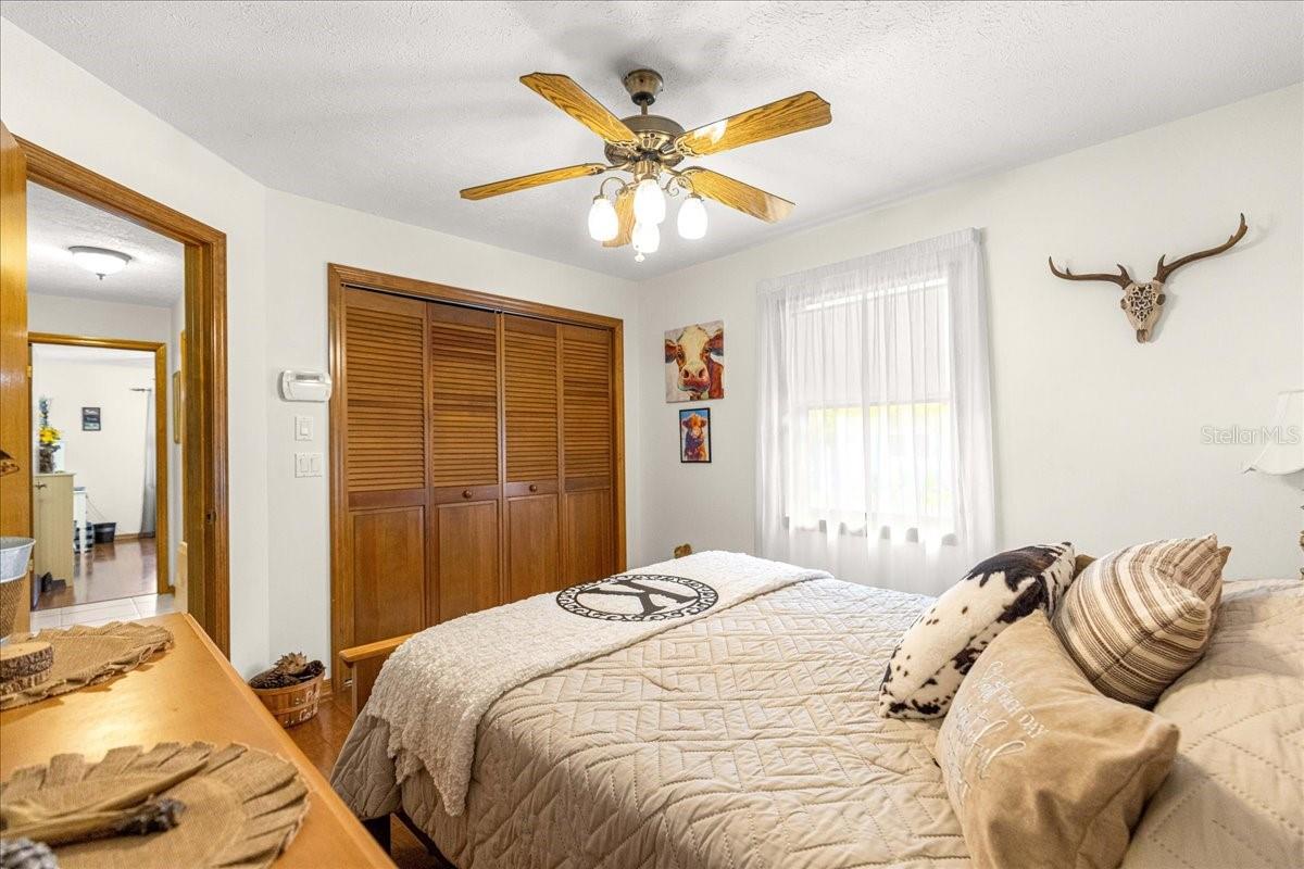 SUNRISE LAKE ESTATES - Residential