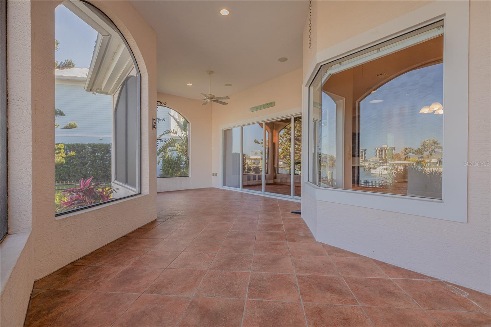 VENEZIA UNIT 02 - Residential