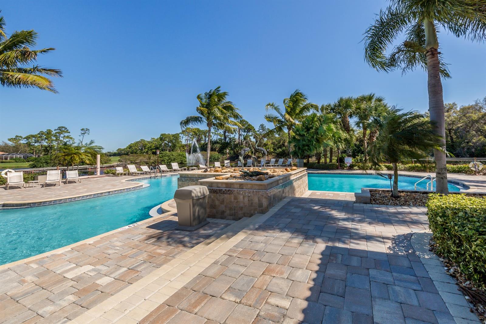 SAWGRASS - Residential