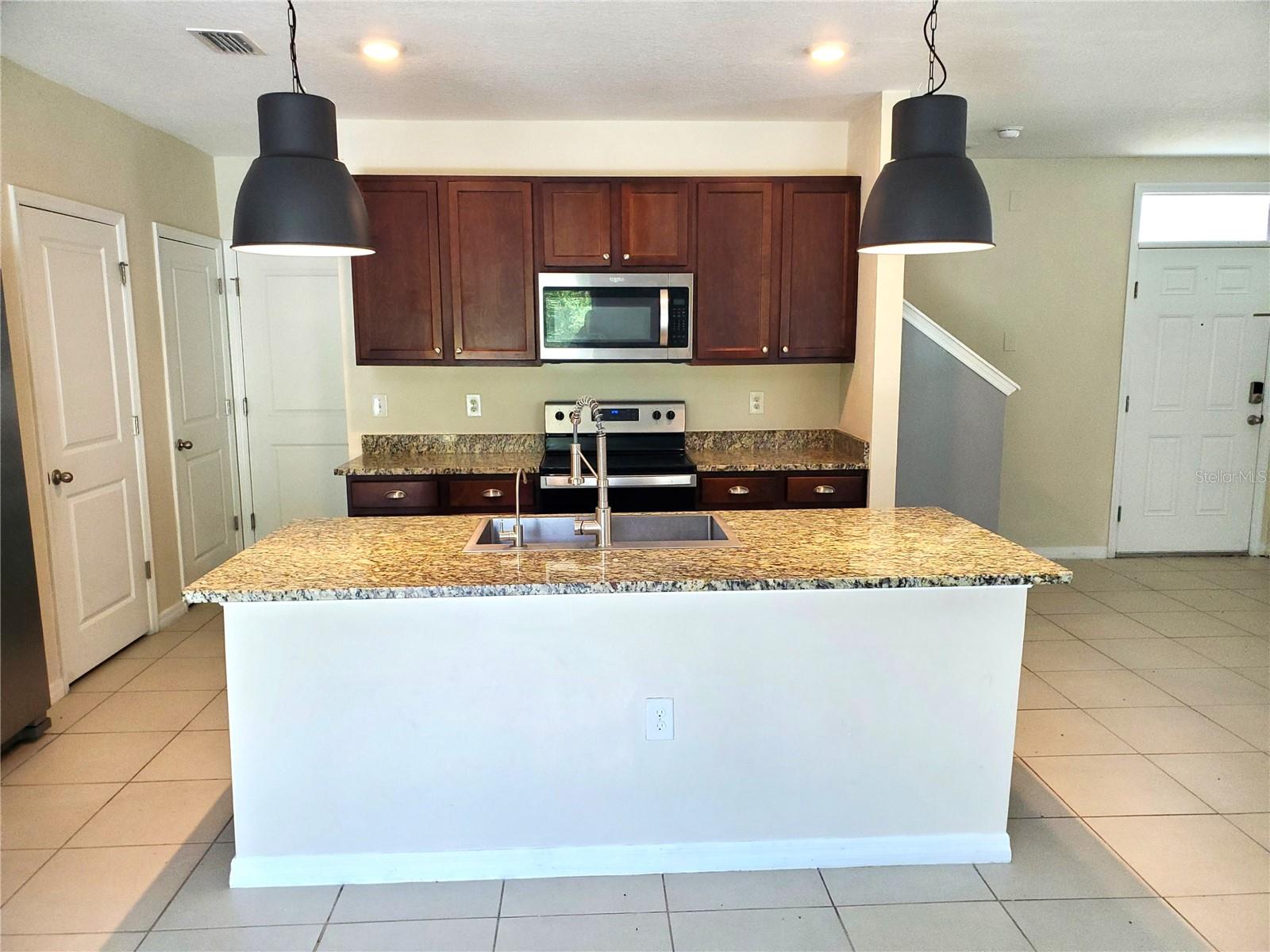UNION PARK PH 8D - Residential Lease