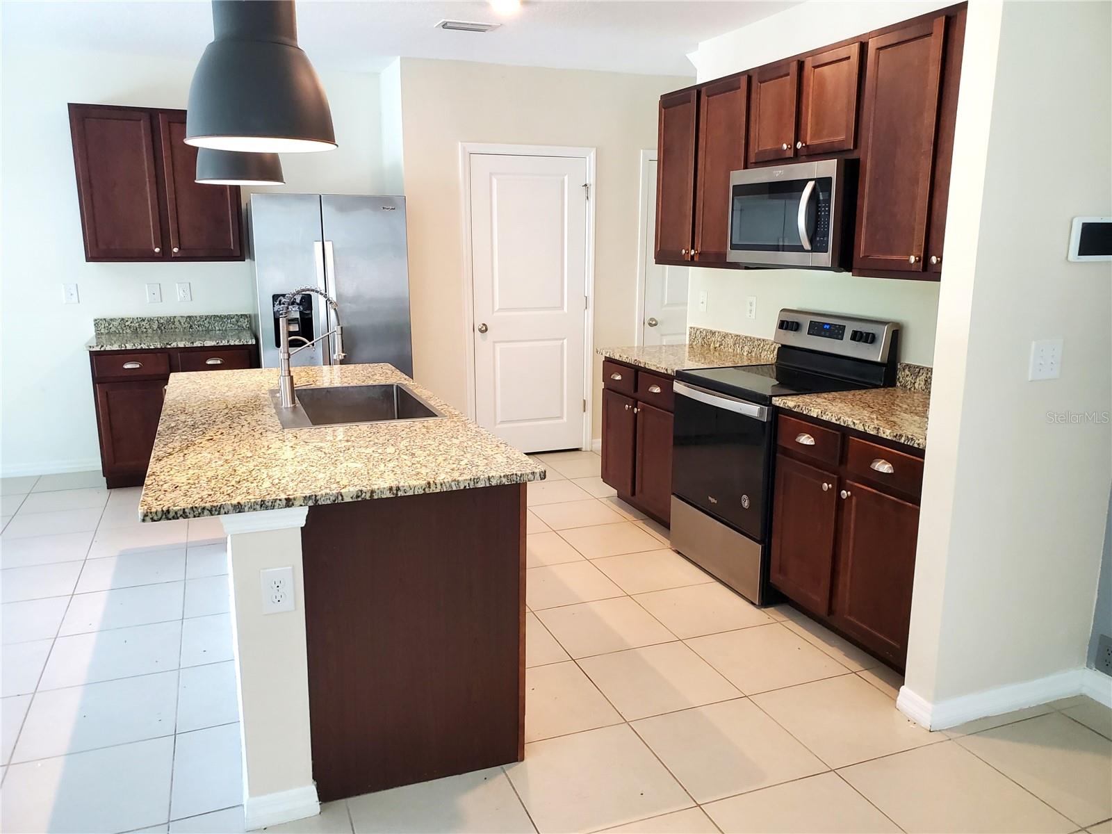UNION PARK PH 8D - Residential Lease