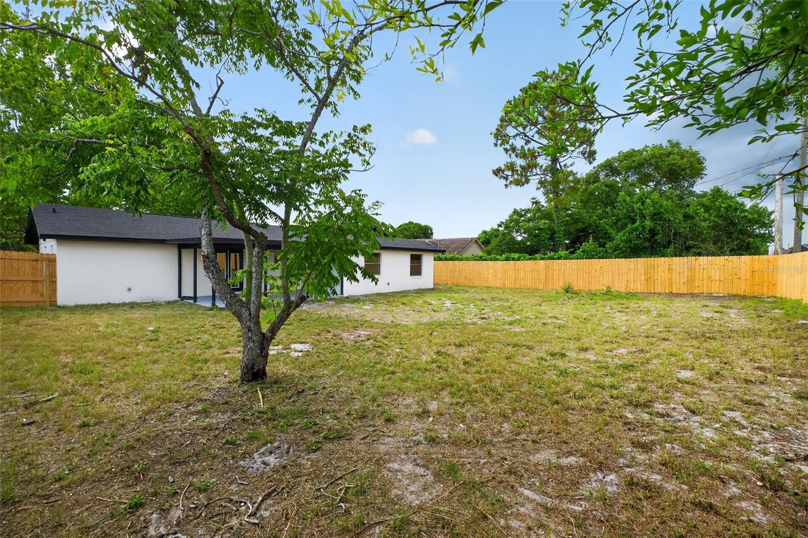 DELTONA LAKES UNIT 05 - Residential