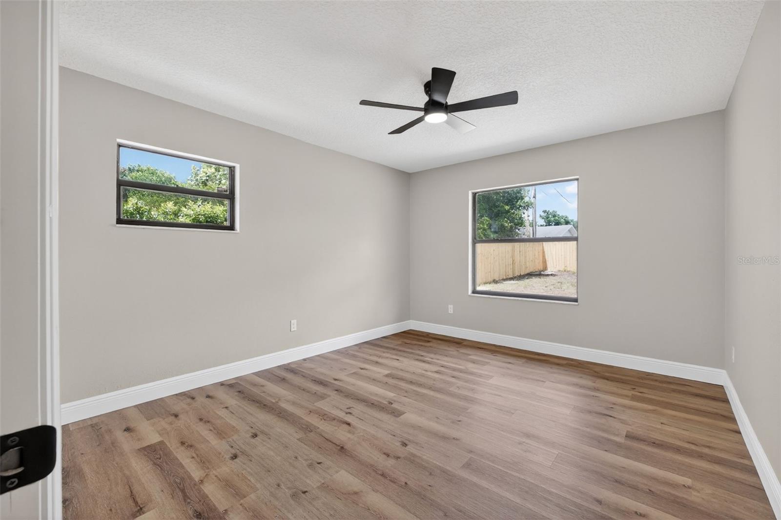 DELTONA LAKES UNIT 05 - Residential