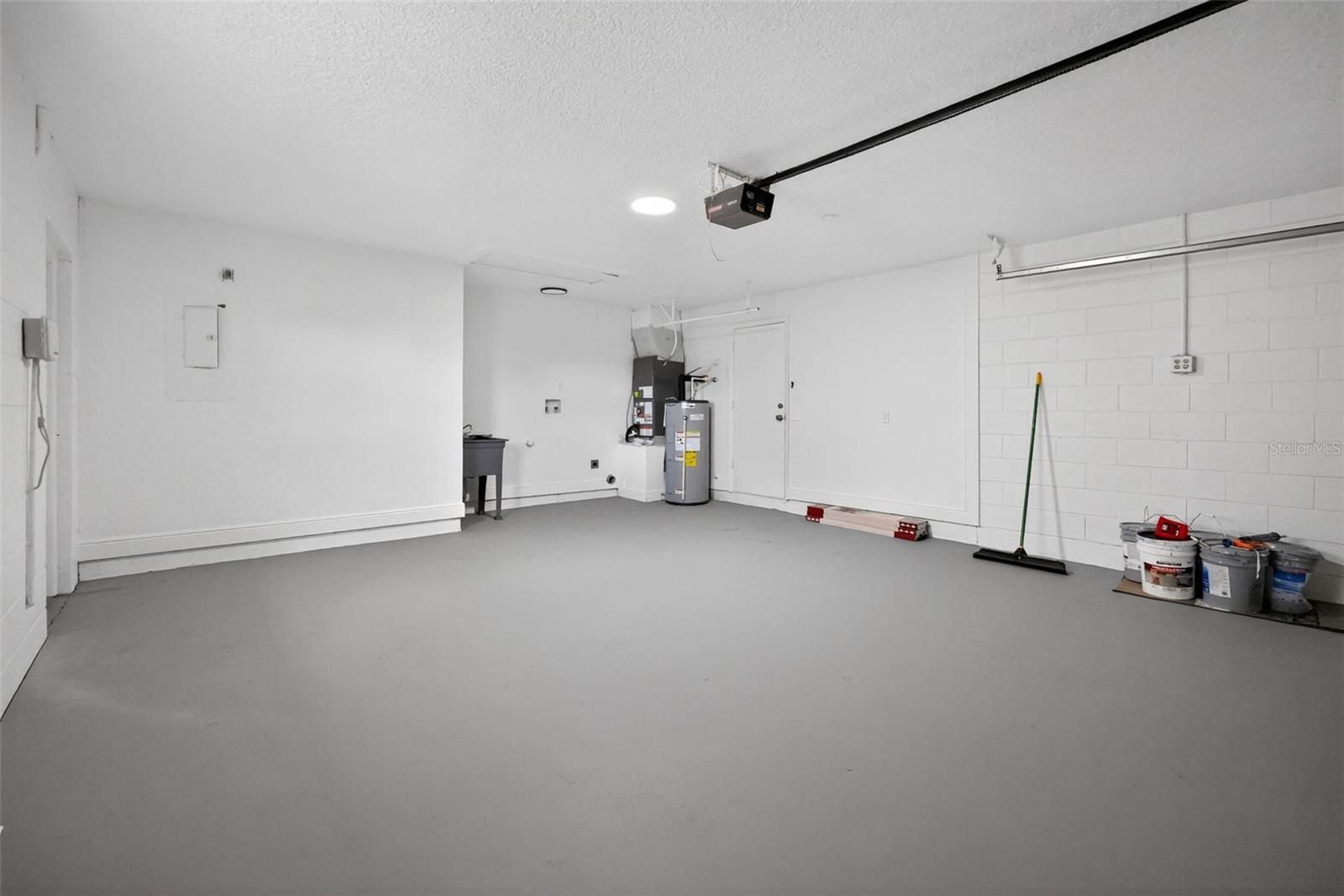 DELTONA LAKES UNIT 05 - Residential