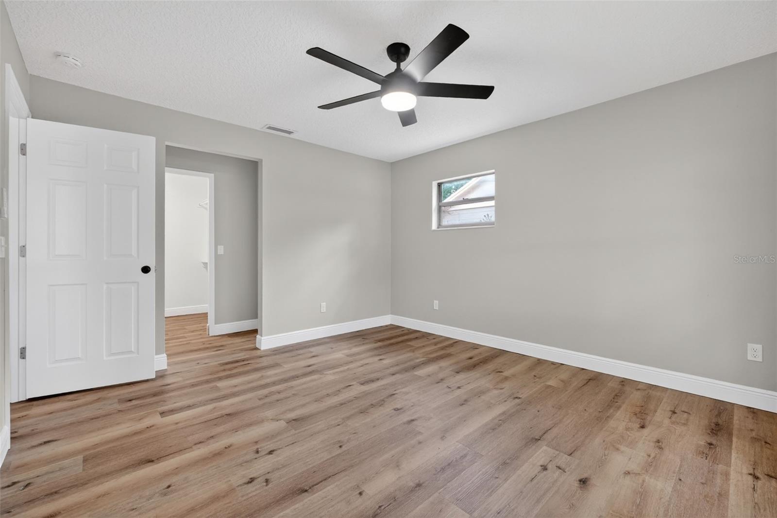 DELTONA LAKES UNIT 05 - Residential
