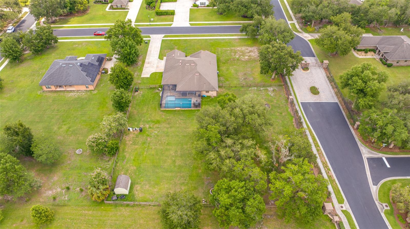 AUSTIN WOODS - Residential