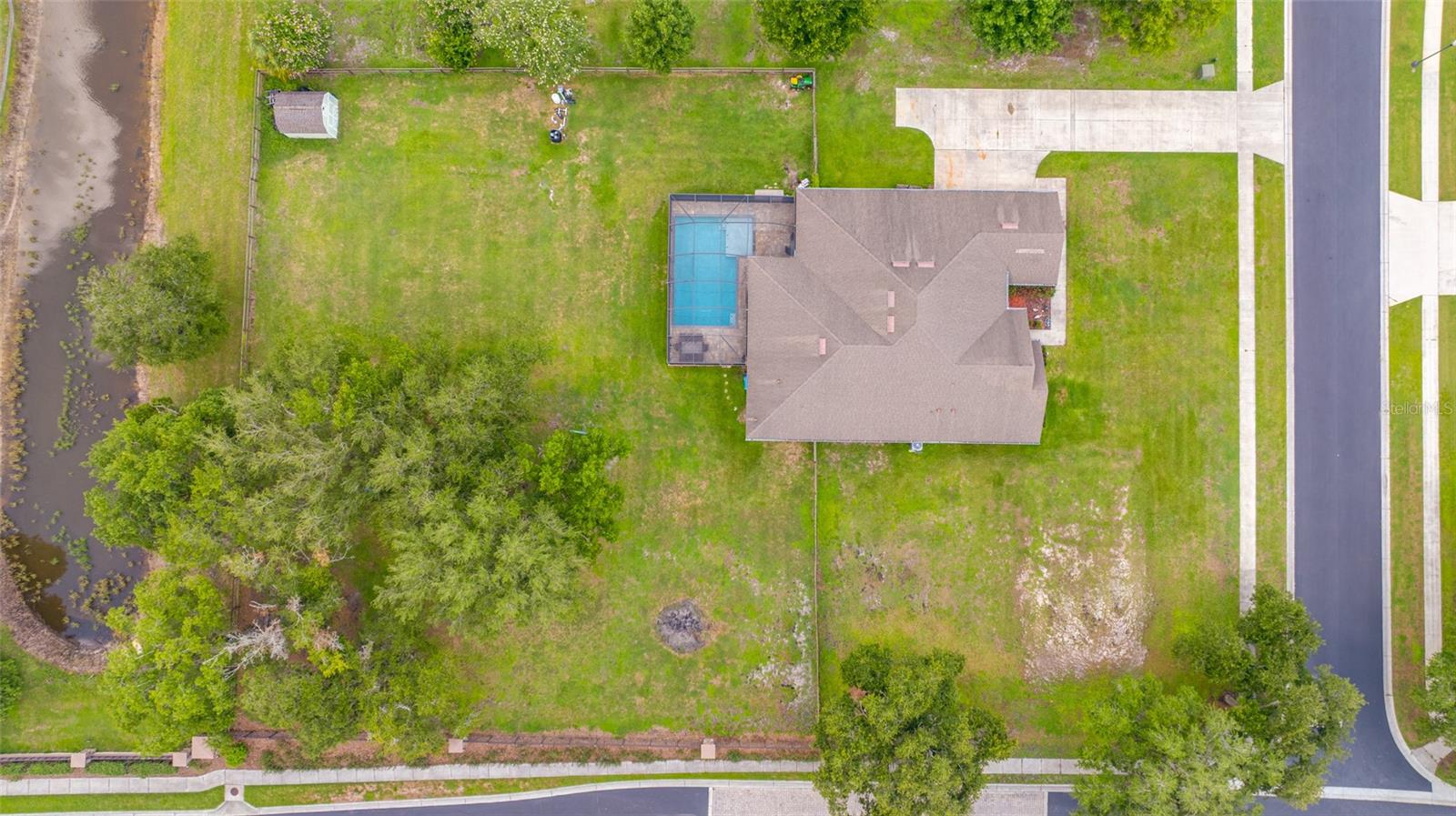 AUSTIN WOODS - Residential
