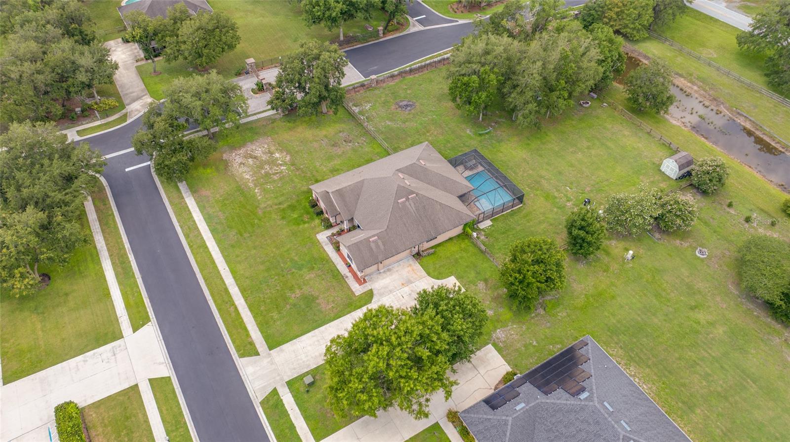 AUSTIN WOODS - Residential