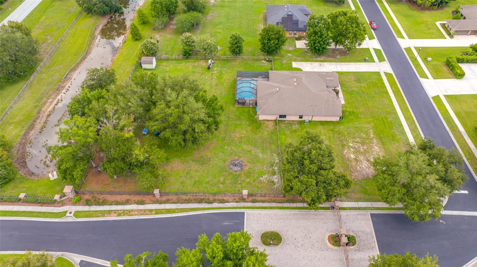 AUSTIN WOODS - Residential