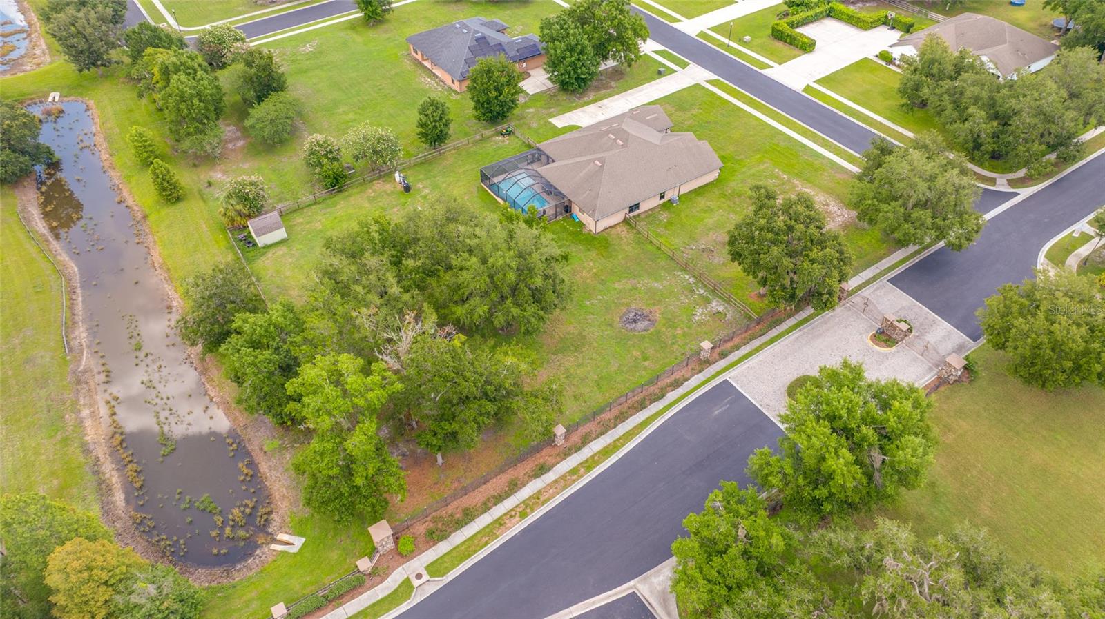 AUSTIN WOODS - Residential