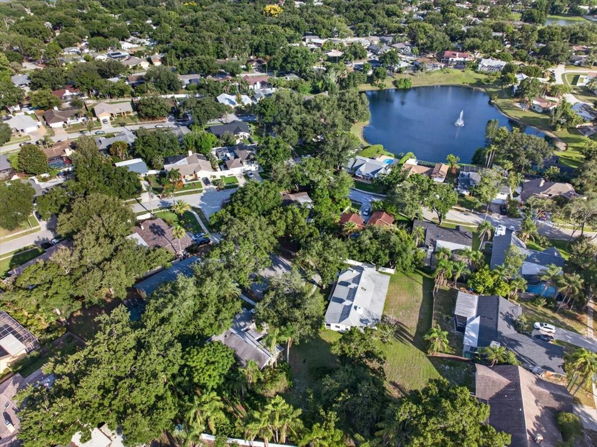 LAKE VALENCIA - - Residential