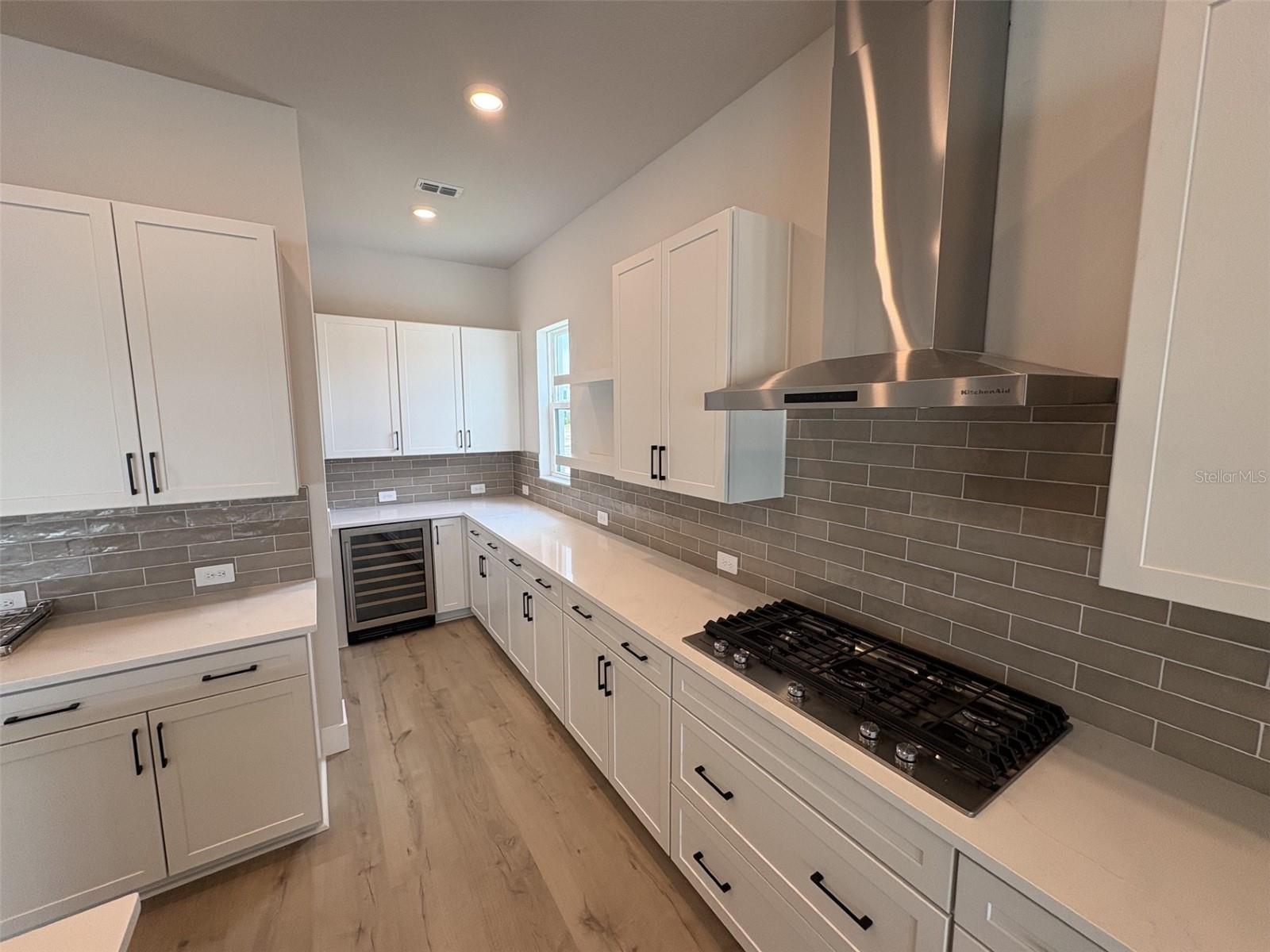 LAKEVIEW CROSSING - Residential