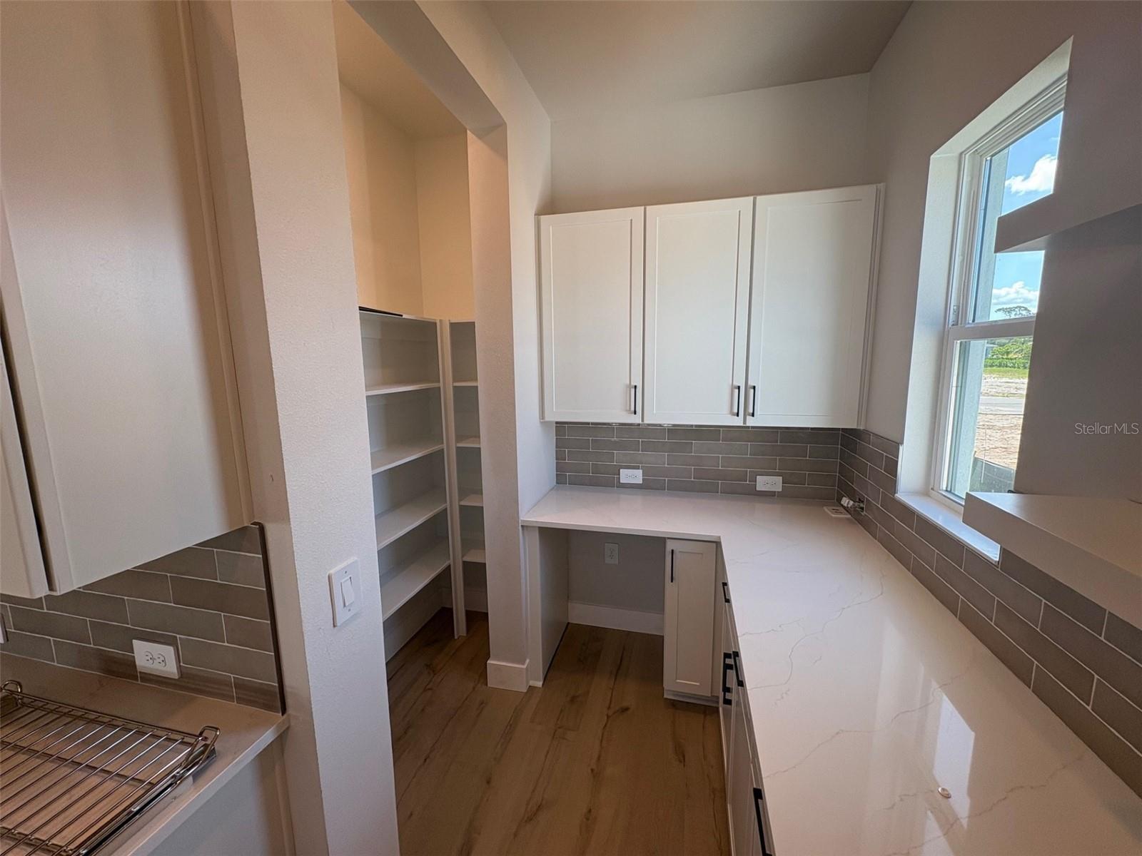 LAKEVIEW CROSSING - Residential