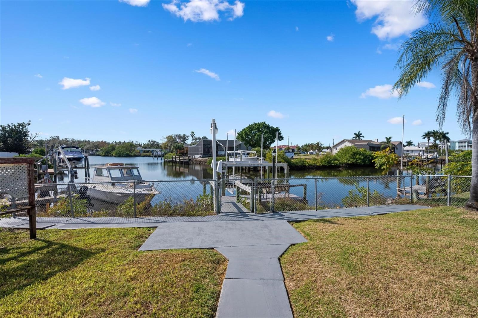 WATERFRONT ESTATES - Residential