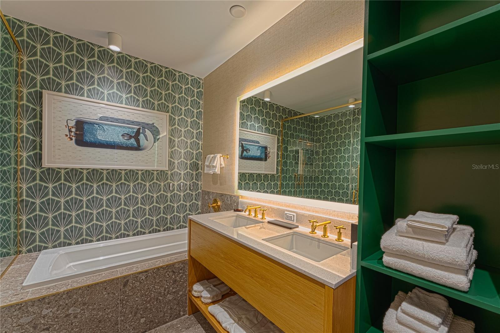 SUNSET WALK HOTEL CONDO - Residential