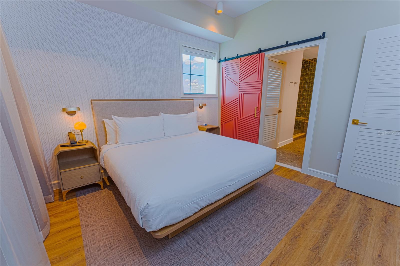 SUNSET WALK HOTEL CONDO - Residential