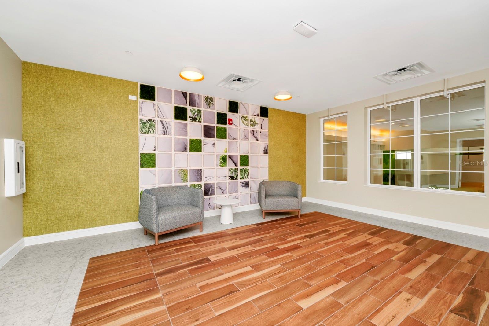 SUNSET WALK HOTEL CONDO - Residential