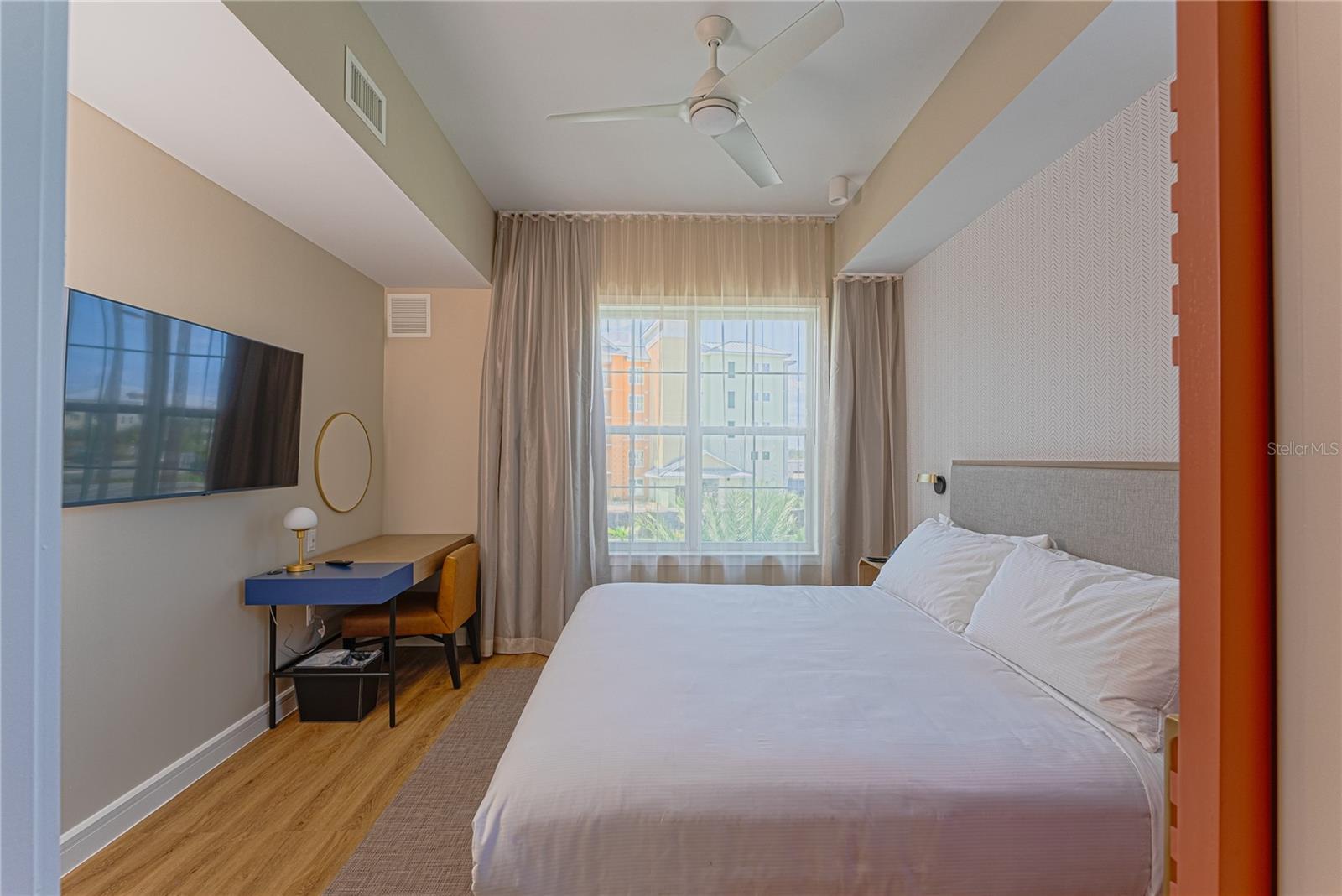 SUNSET WALK HOTEL CONDO - Residential