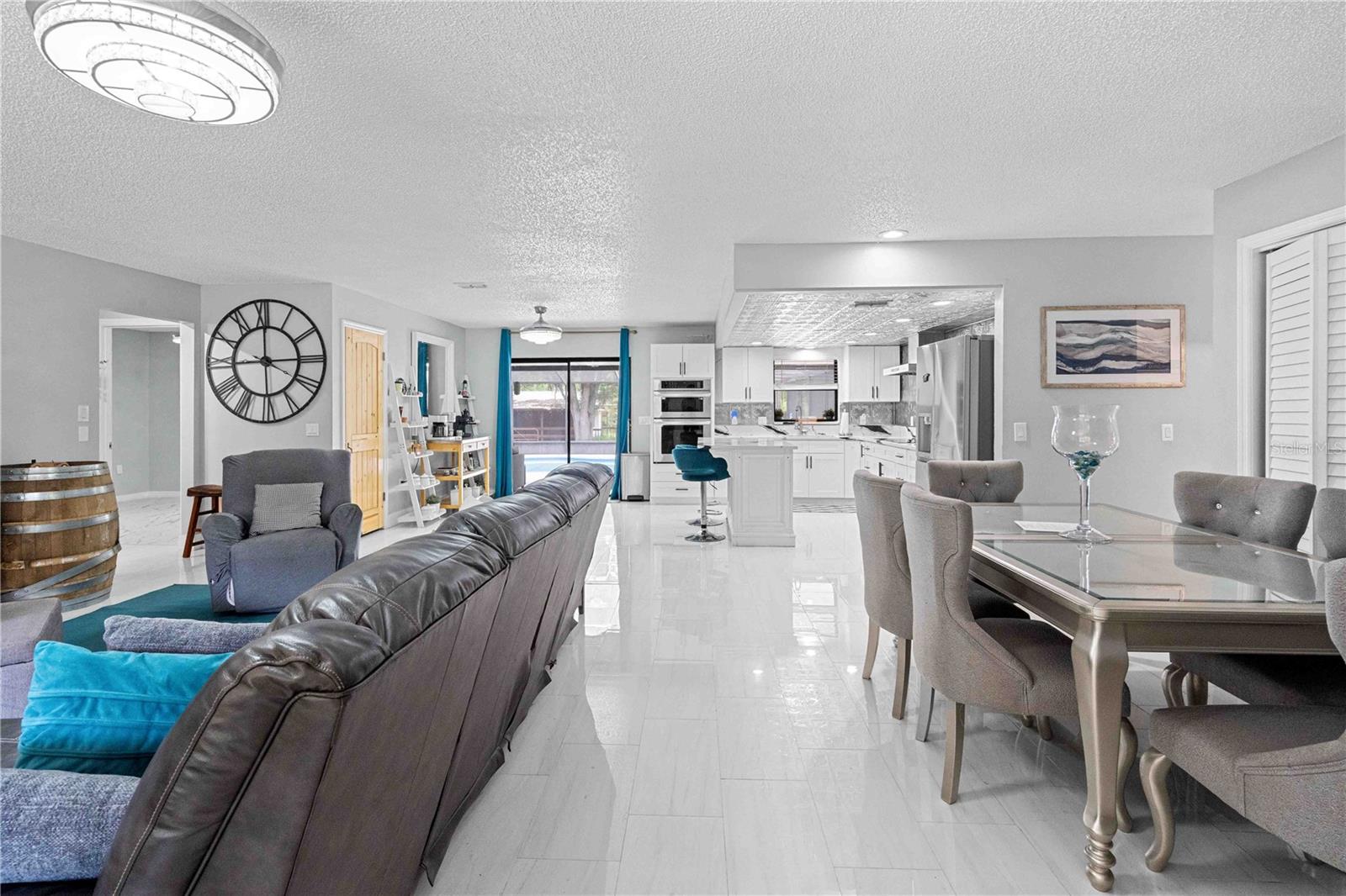 WOODRIDGE CTRY ESTATES UNREC - Residential