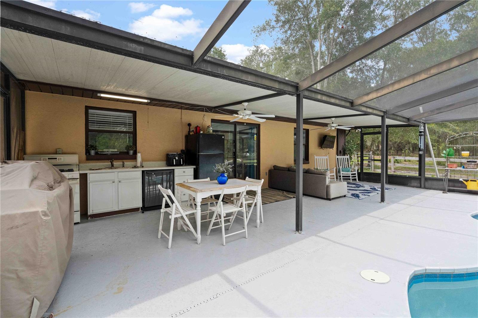 WOODRIDGE CTRY ESTATES UNREC - Residential