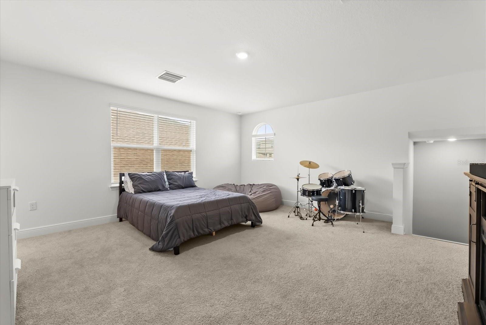 VILLAGES/MINNEOLA HILLS PH 3 - Residential