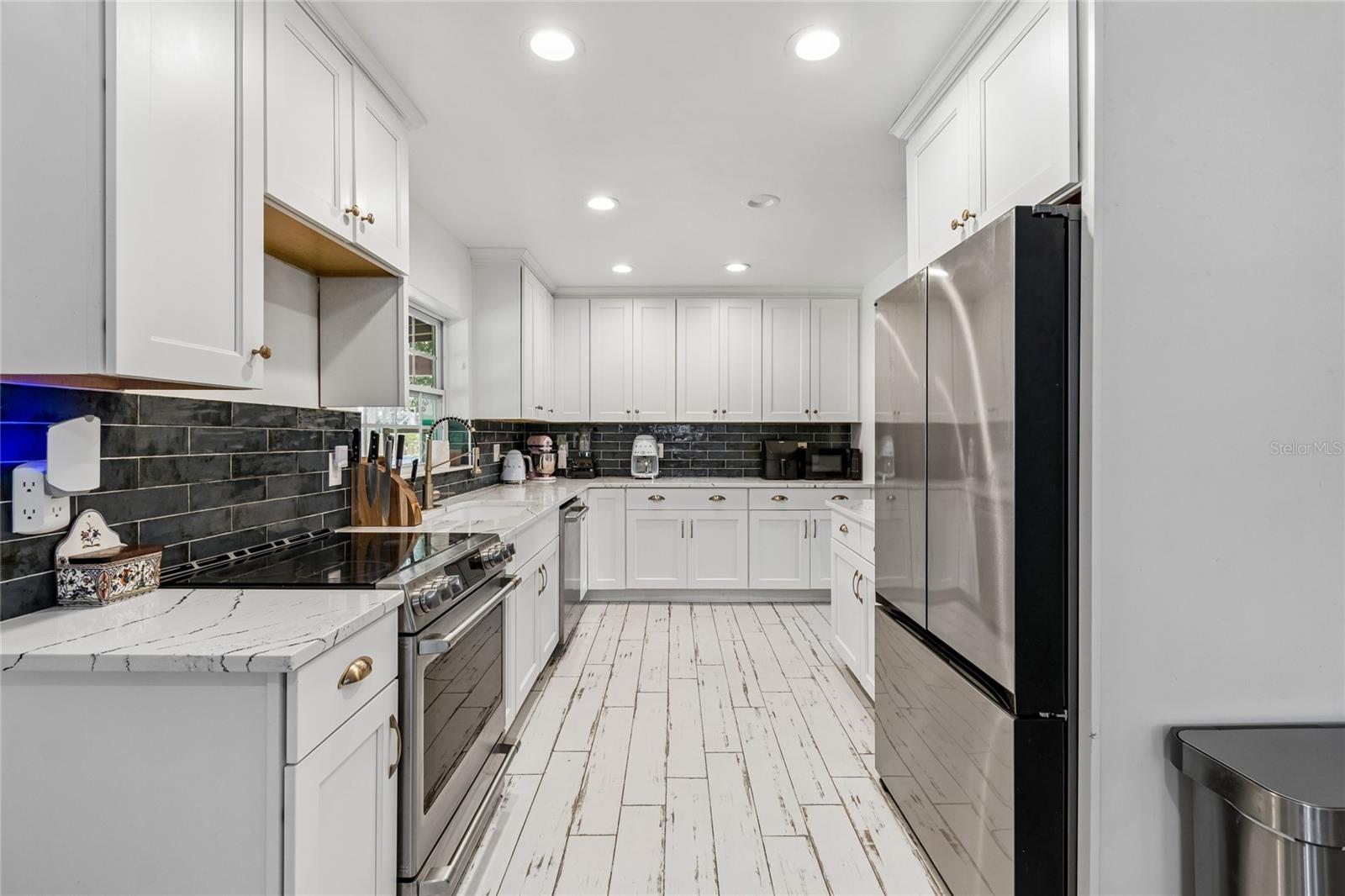 CONWAY ESTATES - Residential