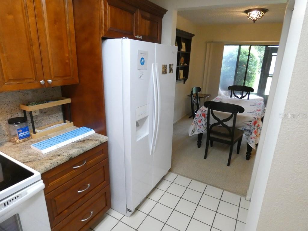 CARMEL OF BRYN-MAWR CONDO - Residential