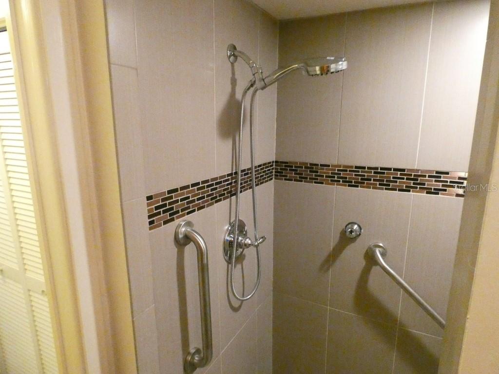 CARMEL OF BRYN-MAWR CONDO - Residential