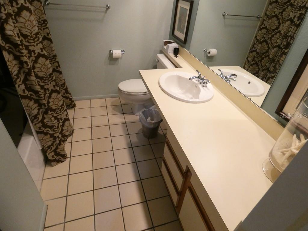 CARMEL OF BRYN-MAWR CONDO - Residential
