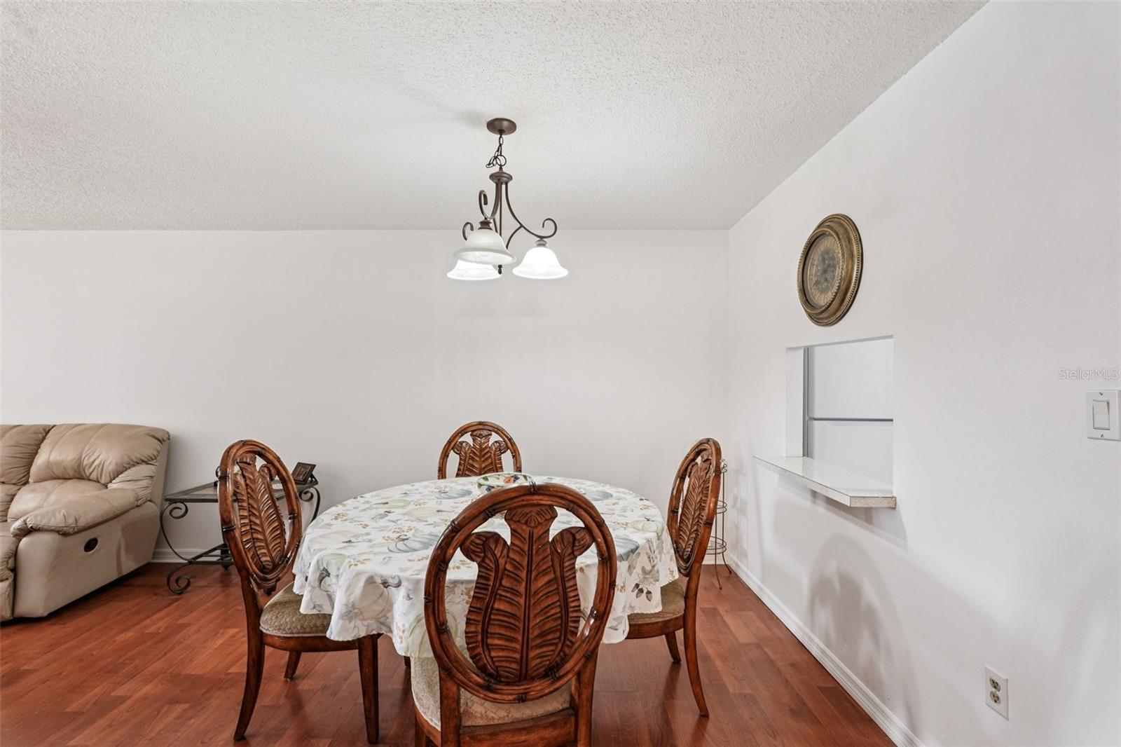 BAYSHORE ON THE LAKE - Residential