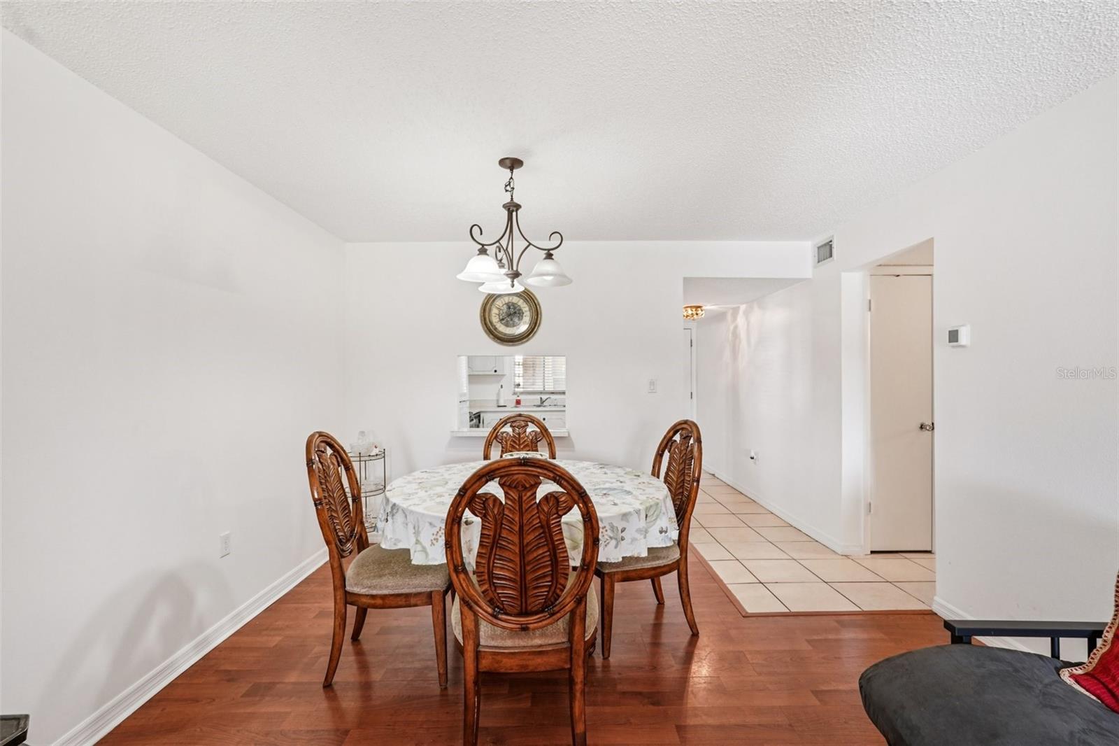 BAYSHORE ON THE LAKE - Residential