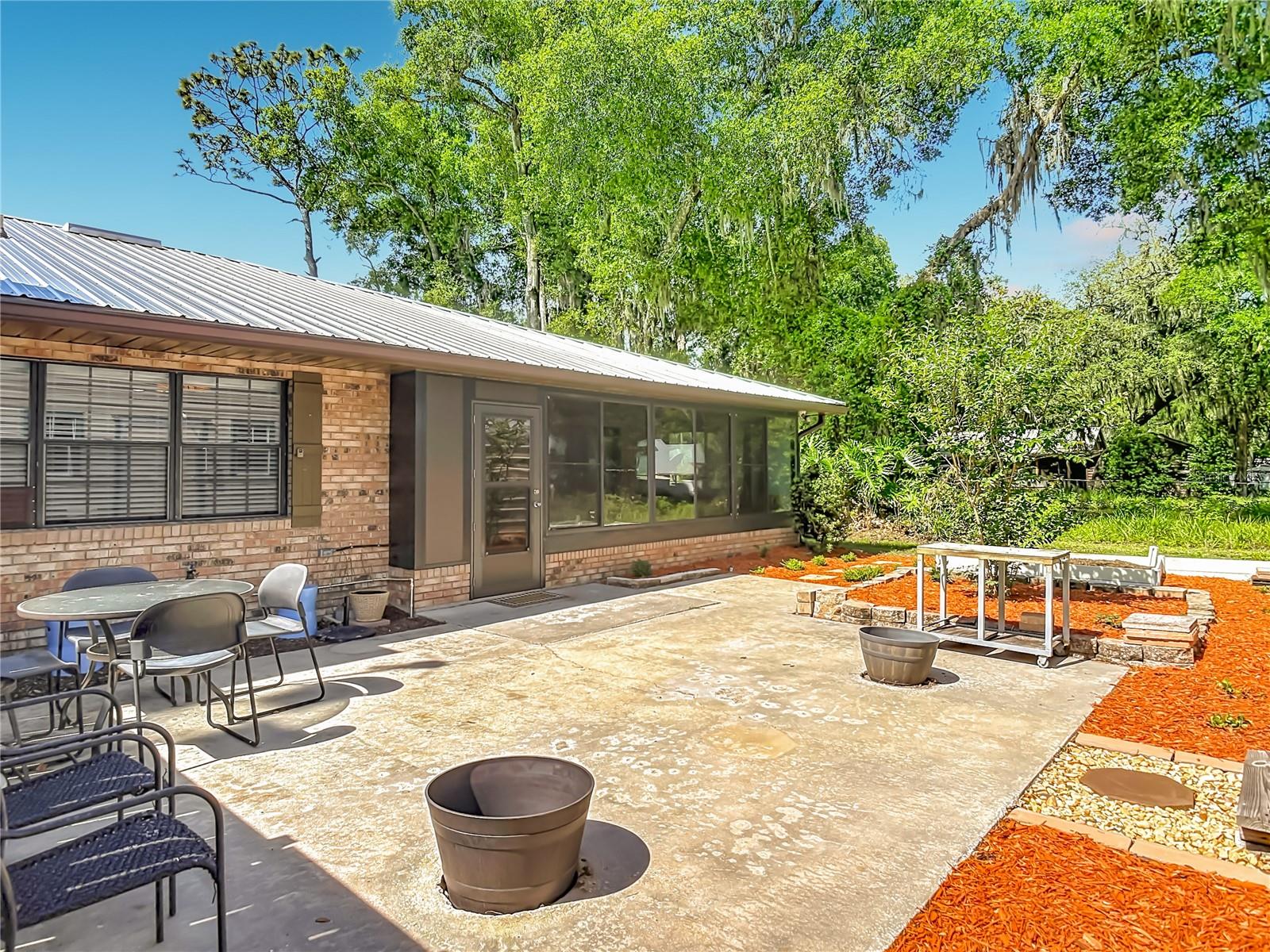 SILVER BEACH HEIGHTS - Residential