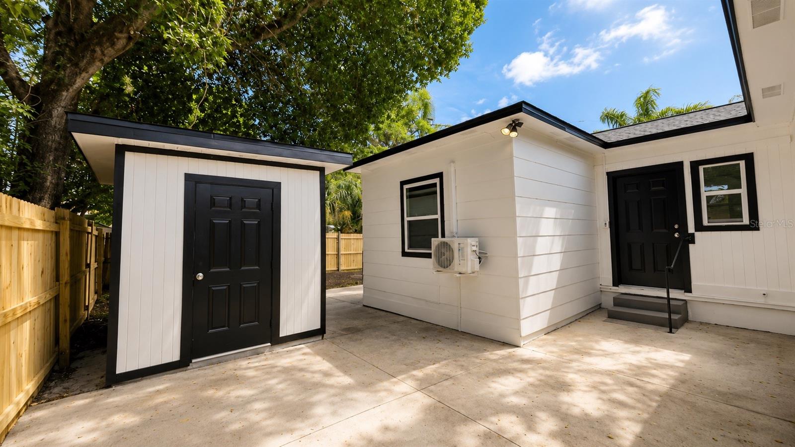 GARDEN CITY SUB - Residential