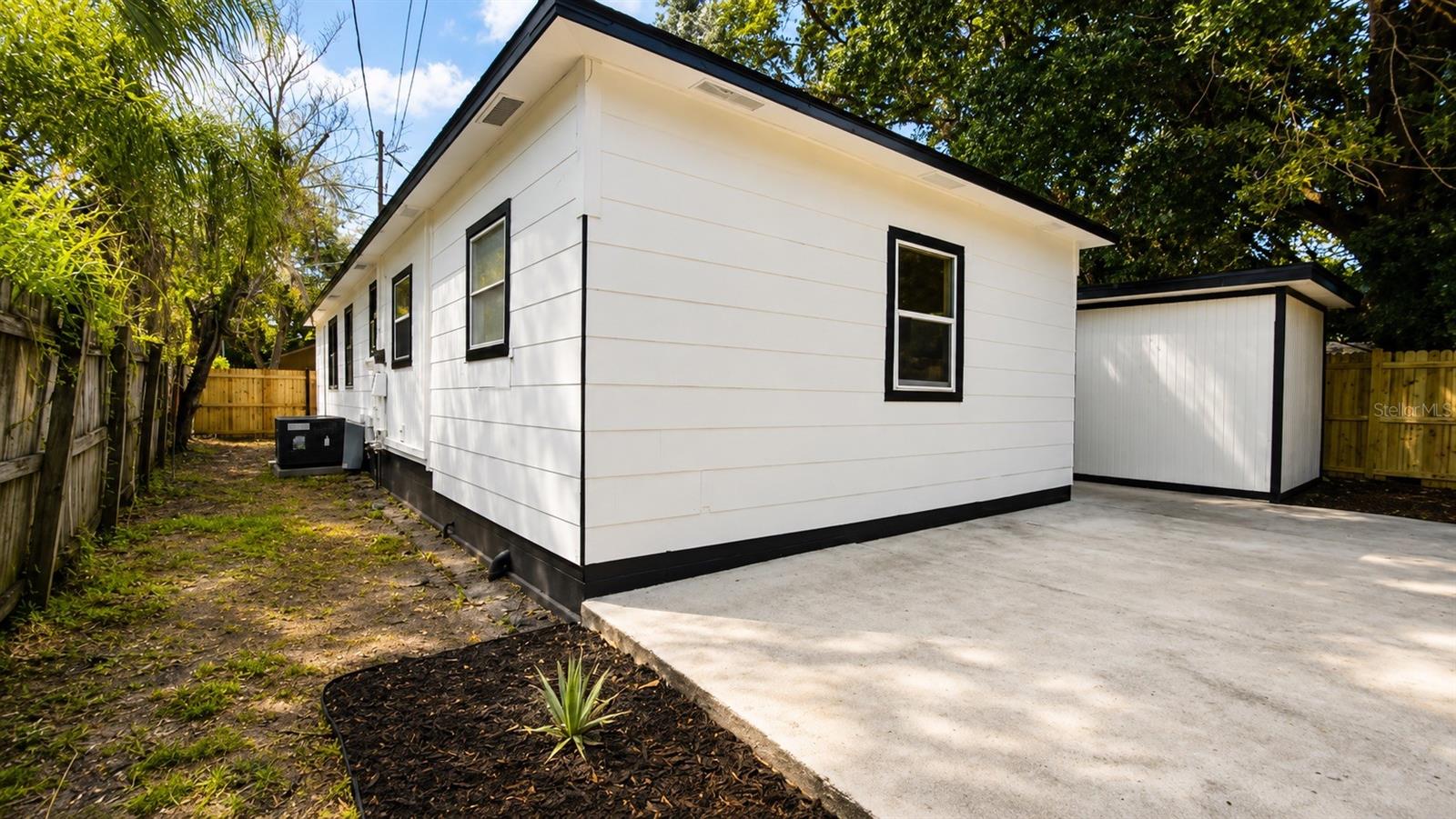 GARDEN CITY SUB - Residential