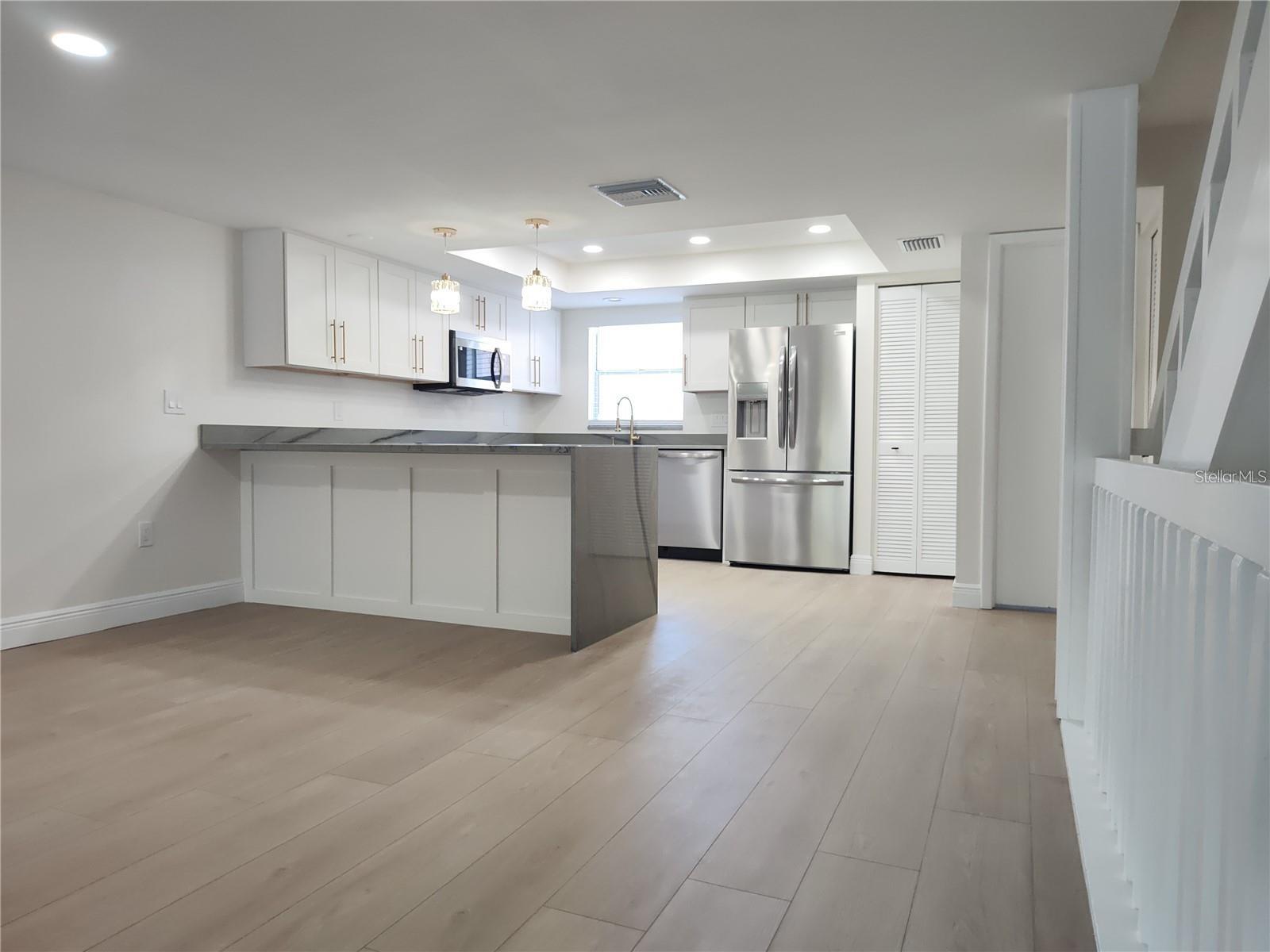 TREASURES OF CAPRI CONDO - Residential