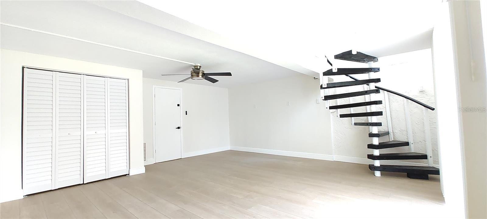 TREASURES OF CAPRI CONDO - Residential