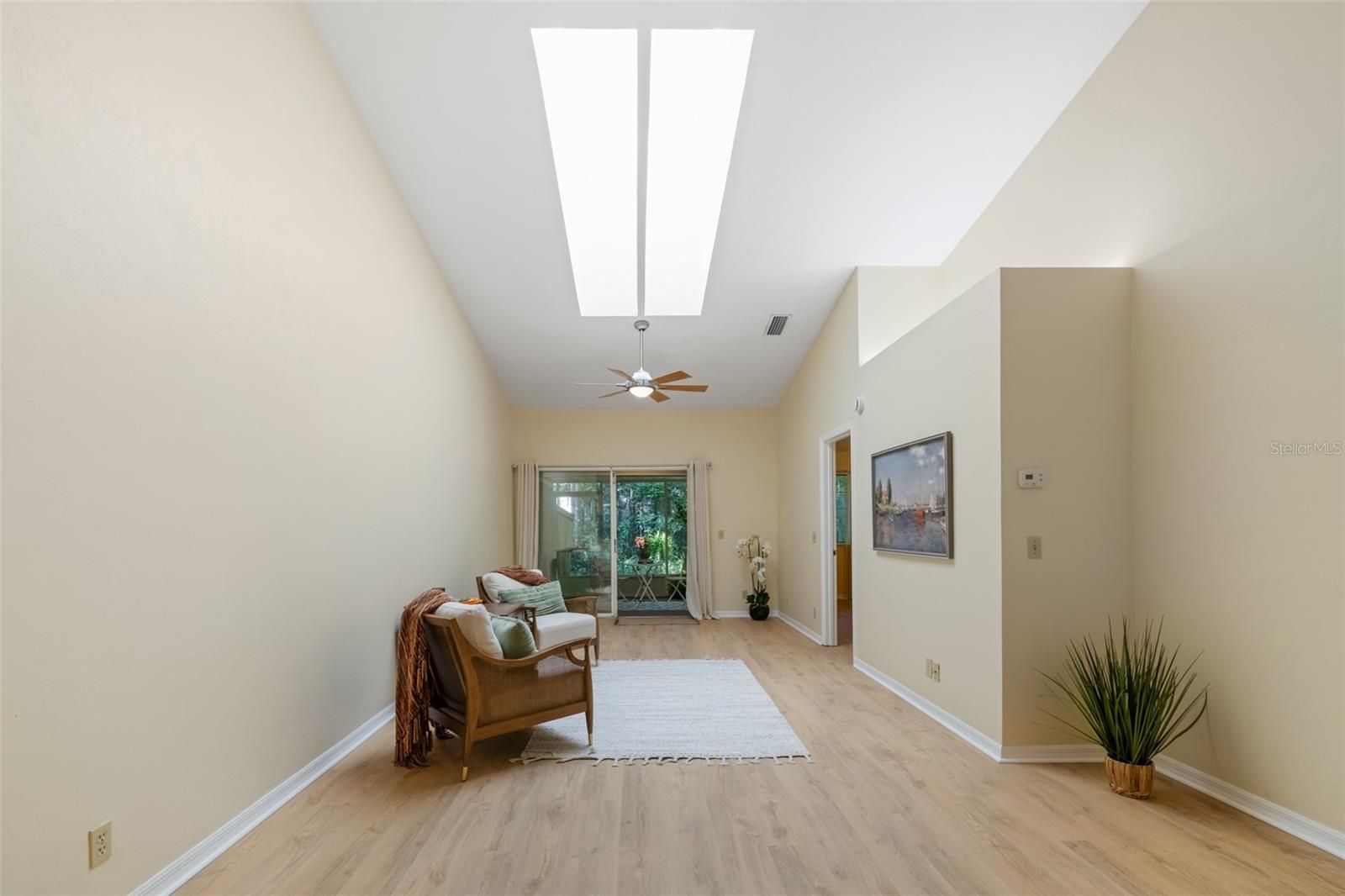 VINTAGE VIEW PHASE III - Residential