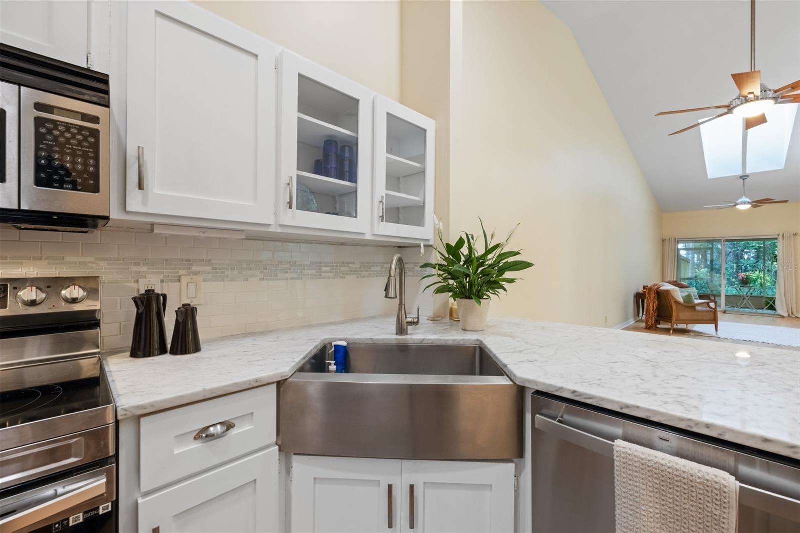 VINTAGE VIEW PHASE III - Residential