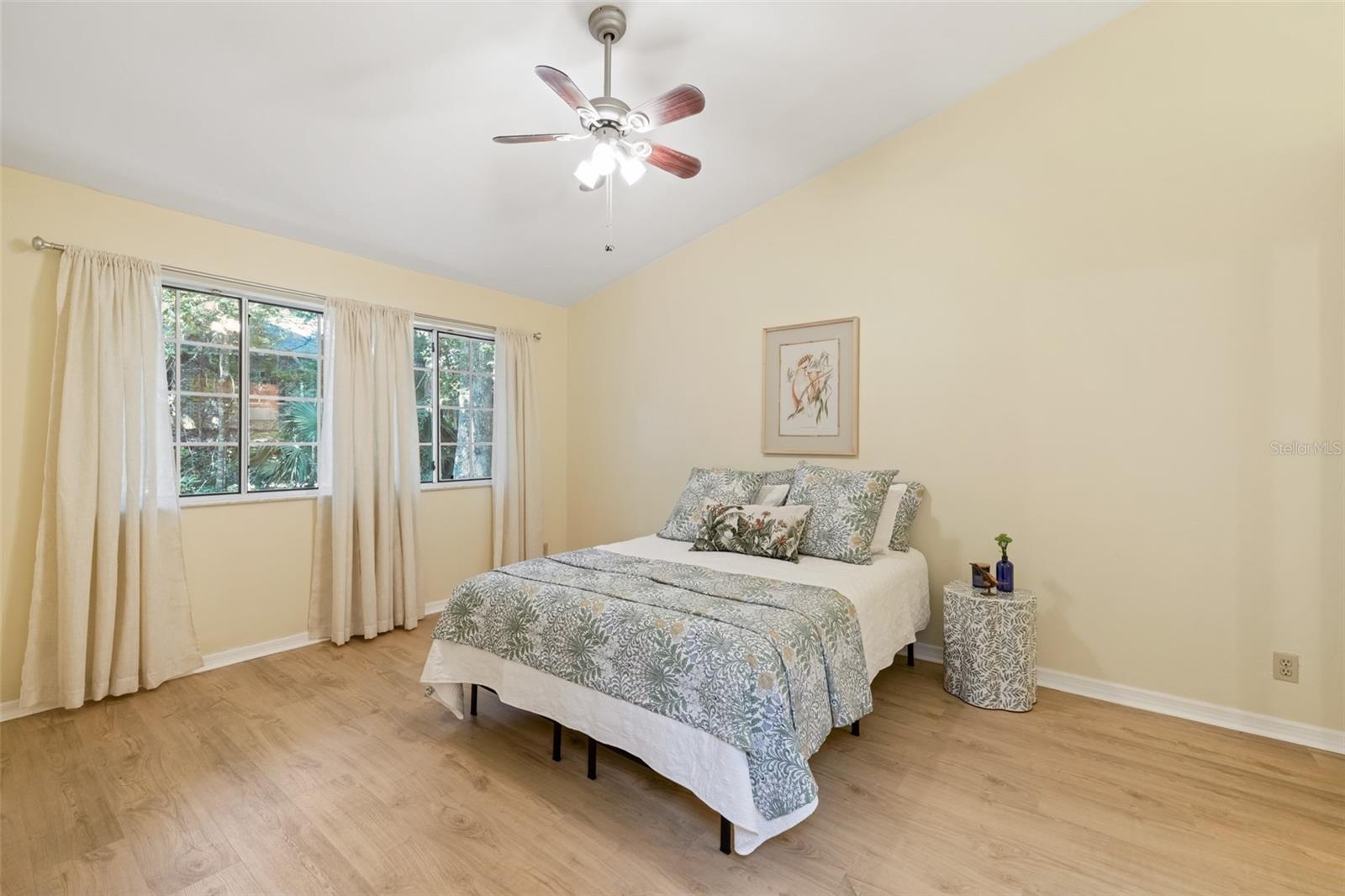 VINTAGE VIEW PHASE III - Residential