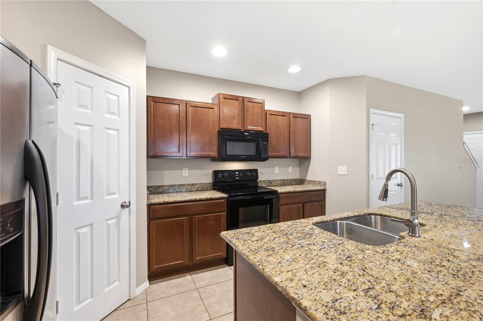 MAGNOLIA PARK CENTRAL PH B - Residential