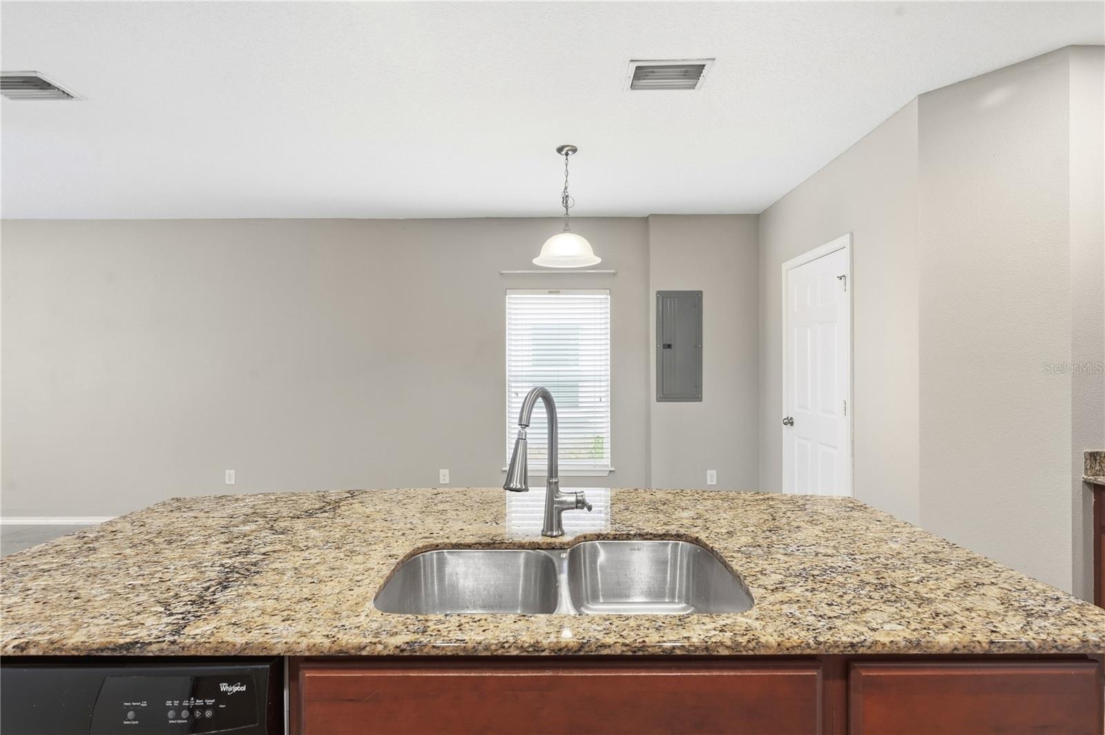 MAGNOLIA PARK CENTRAL PH B - Residential