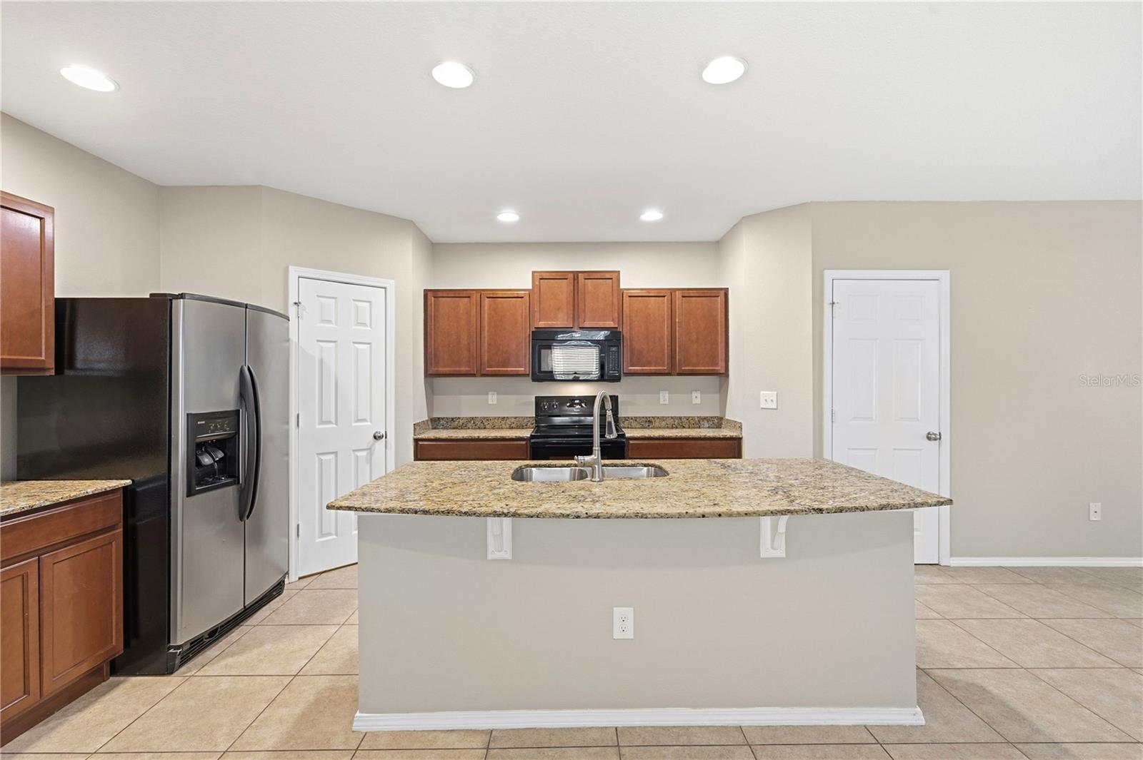 MAGNOLIA PARK CENTRAL PH B - Residential