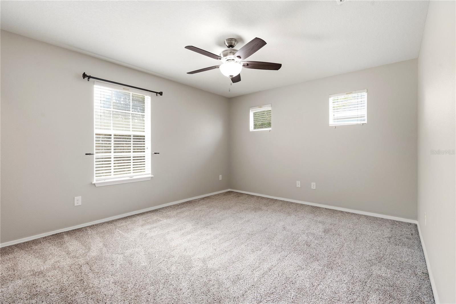 MAGNOLIA PARK CENTRAL PH B - Residential