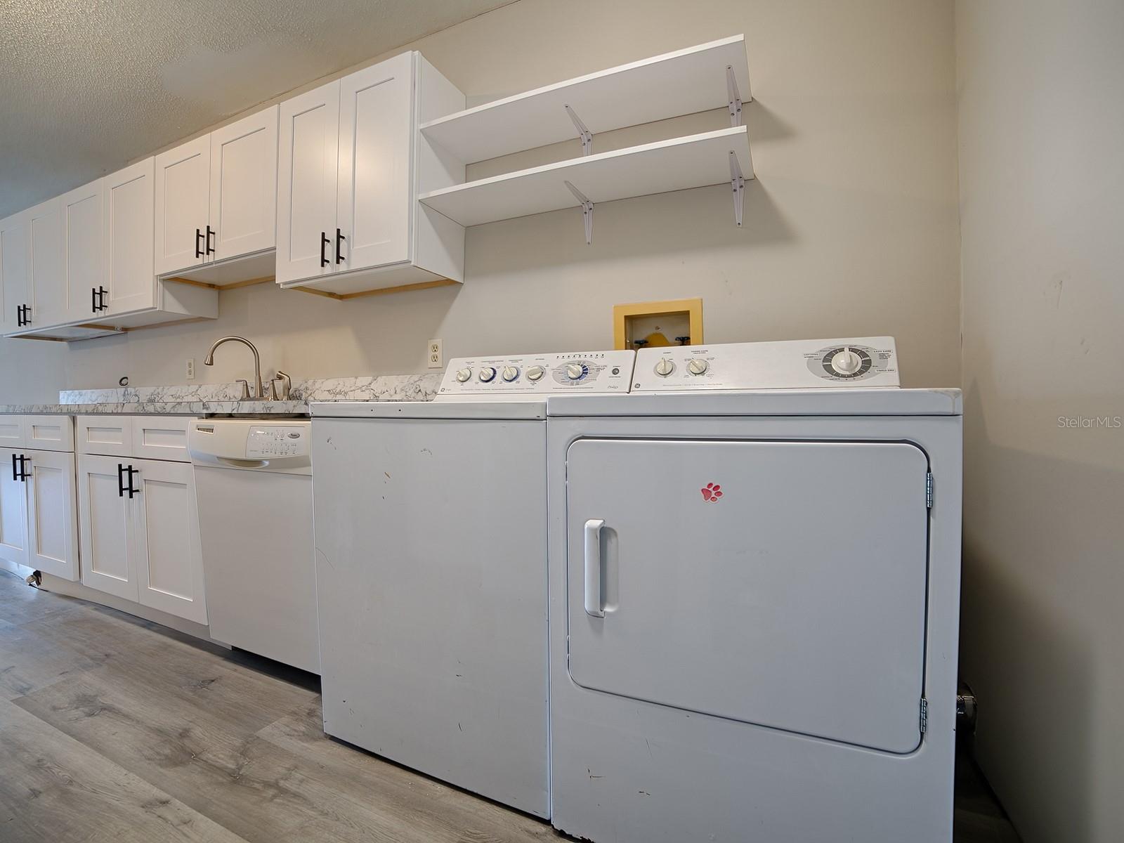 TAVARES ROSEWOOD CONDO - Residential