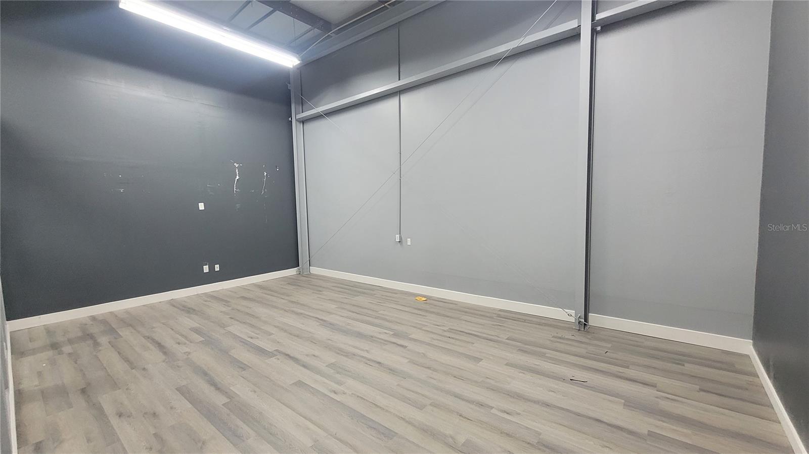 CASSELBERRY COMMERCE VILLAGE A CONDO - Commercial Lease